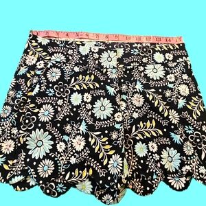 Crown & Ivy 👑 sz 2 nwot